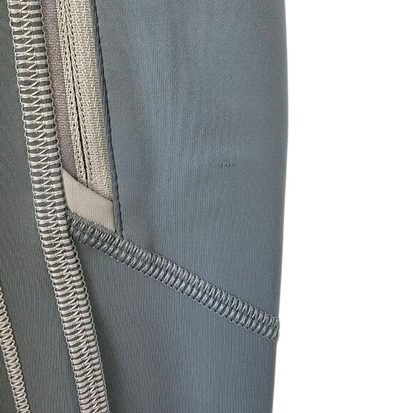 Athleta Rainier Evolve 7/8 Tight, Seafoam. Athletic, Leggings, Outdoor, Size M - Picture 3 of 10